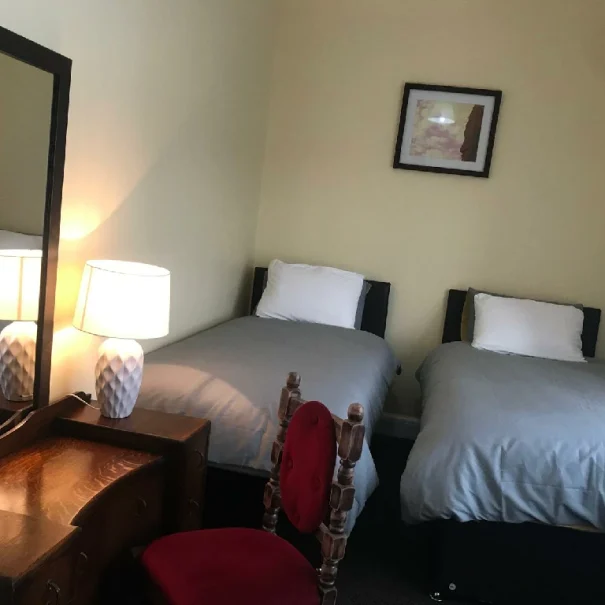 Room 4c