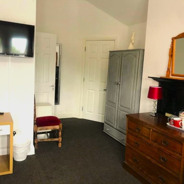 Family Double Room (5)